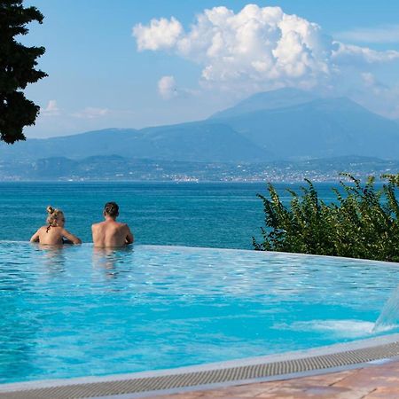 Camping Bergamini Peschiera del Garda Extérieur photo