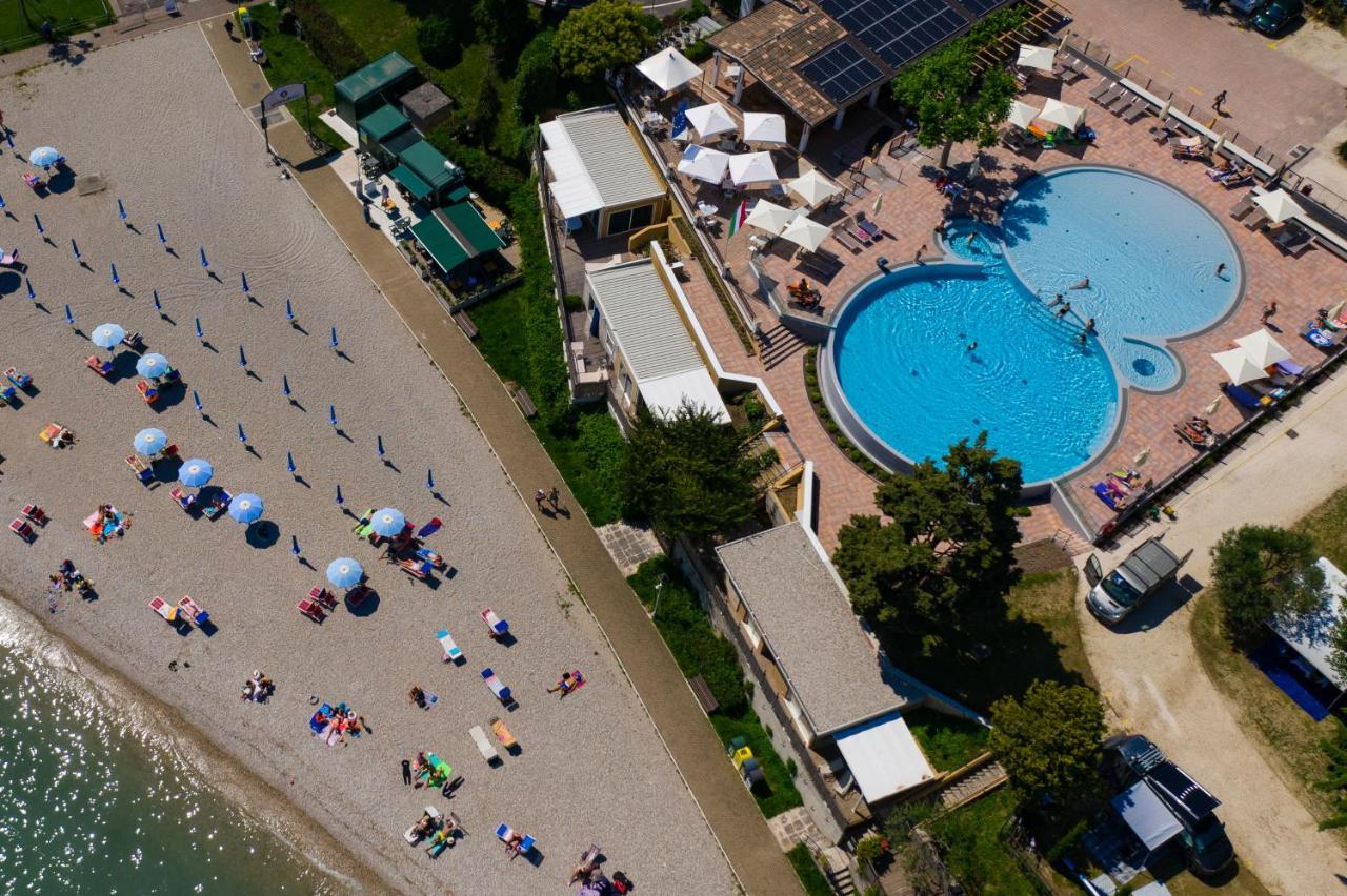 Camping Bergamini Peschiera del Garda Extérieur photo